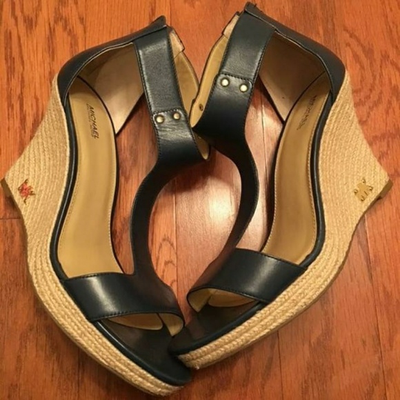 MK Wedge Platform Espadrille - Picture 2 of 6